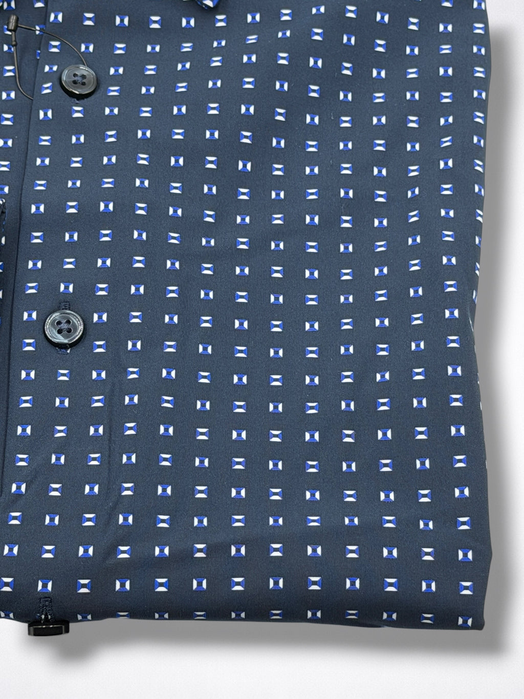 Camisa Boss Classic Fit manga larga talla Xl slim fit, modelo reducido, sirve para talla M