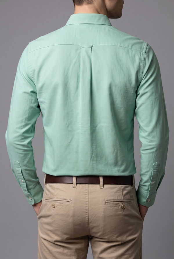 Camisa Lacoste talla XL slim fit stretch, viene reducida, sirve para talla M