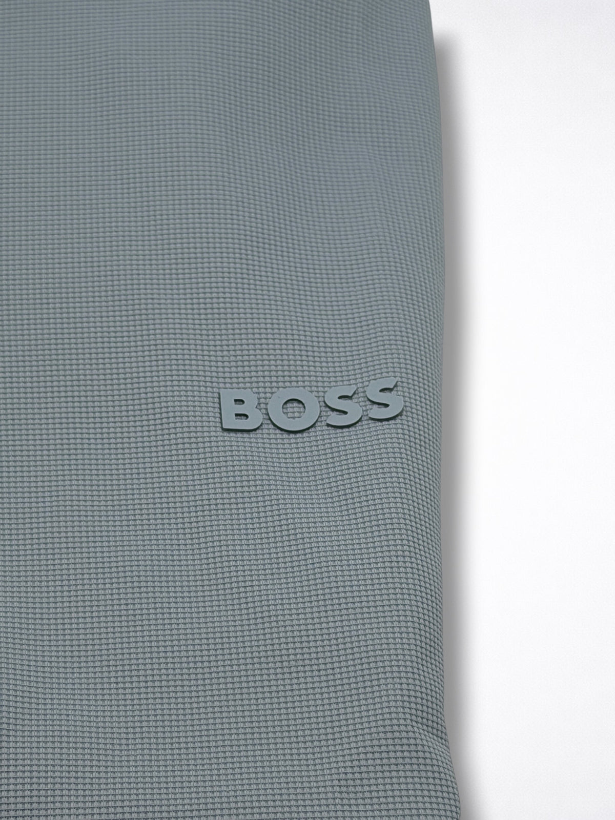 Playera Boss Polo talla 3xl, viene reducida, sirve para talla XL
