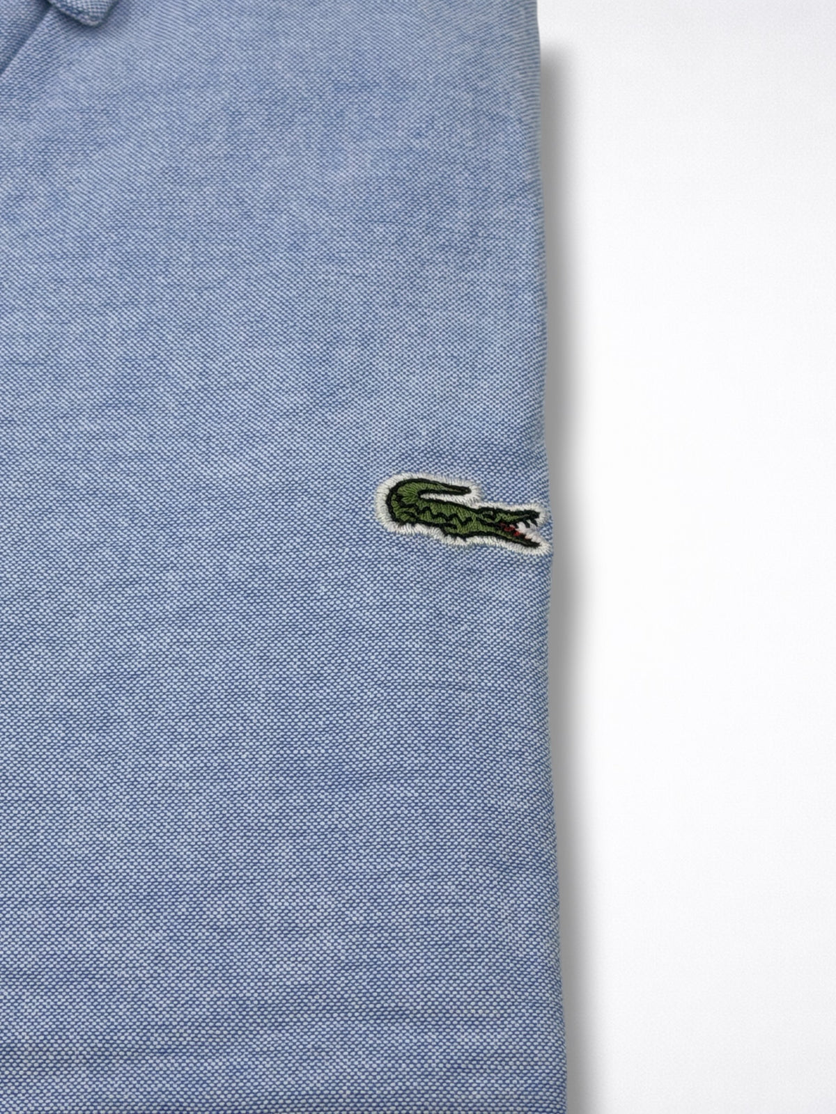 Camisa Lacoste talla XL slim fit stretch, viene reducida, sirve para talla M
