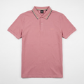Playera Boss talla M, viene reducida, sirve para talla S