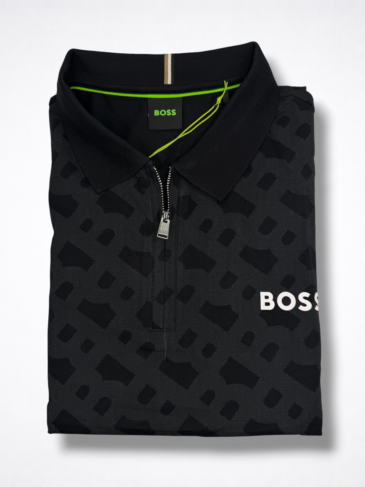 Playera Boss Polo talla M, viene reducida, sirve para talla S