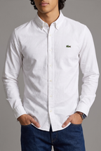 Camisa Lacoste talla XL slim fit stretch, viene reducida, sirve para talla S