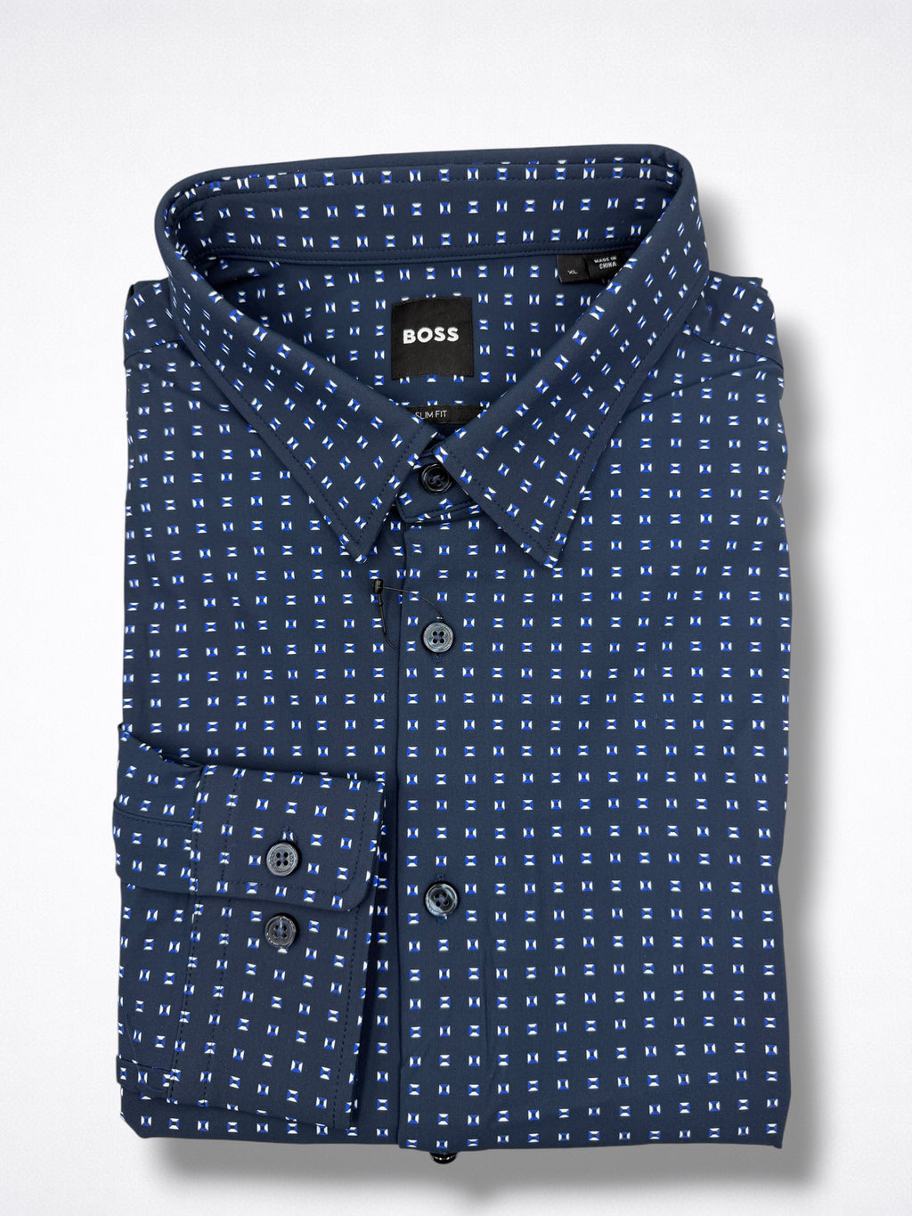Camisa Boss Classic Fit manga larga talla Xl slim fit, modelo reducido, sirve para talla M