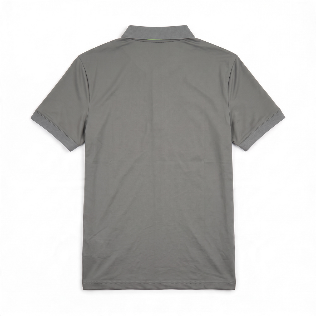 Playera Boss Polo talla 3xl, viene reducida, sirve para talla XL