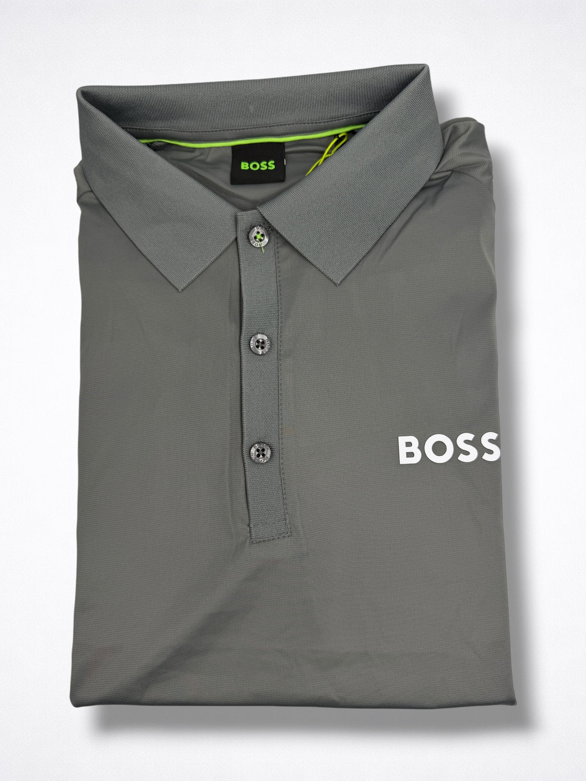 Playera Boss Polo talla 3xl, viene reducida, sirve para talla XL