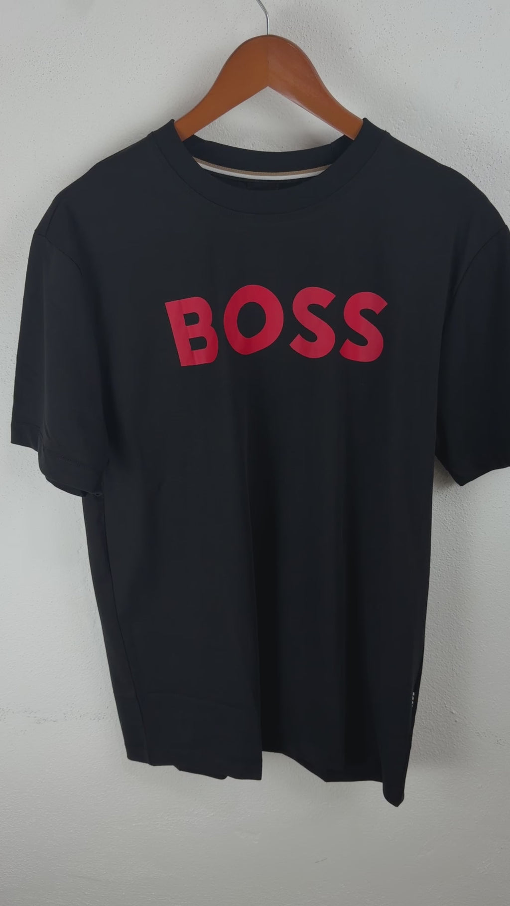 Playera Boss Classic Fit Cuello Redondo Talla L