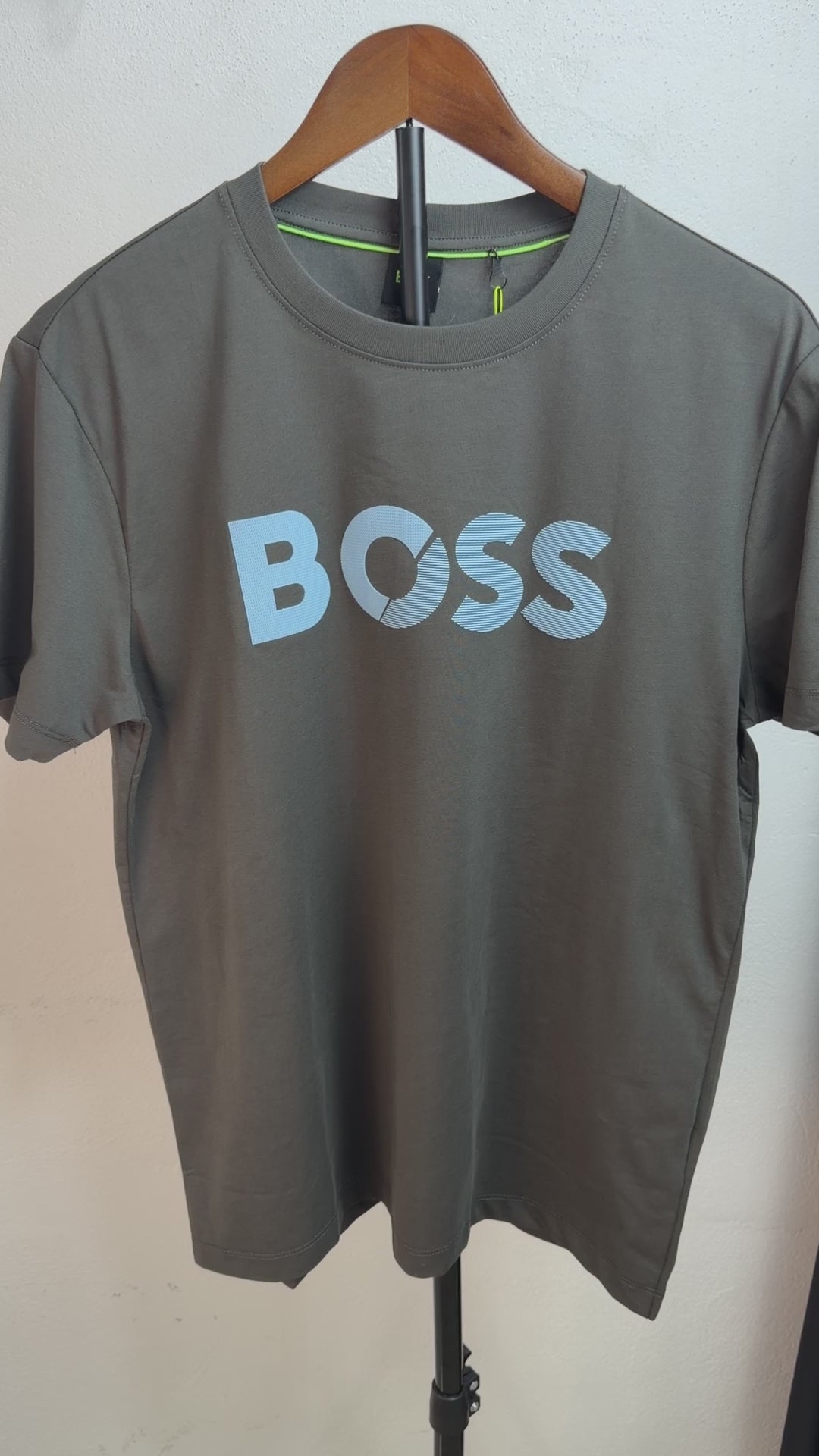 Playera Boss Classic Fit Cuello Redondo Talla M