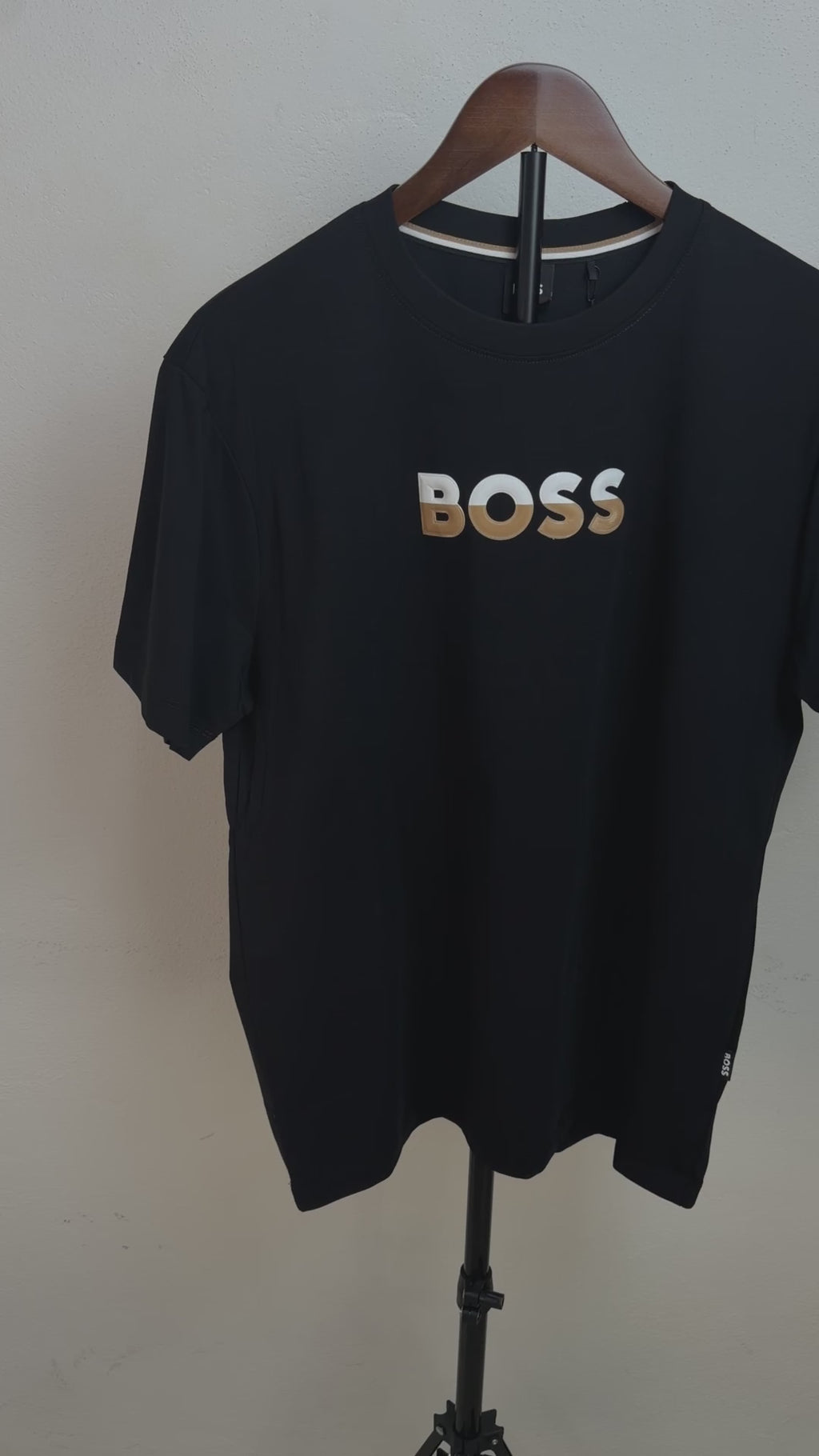 Playera Boss Classic Fit Cuello Redondo Talla L