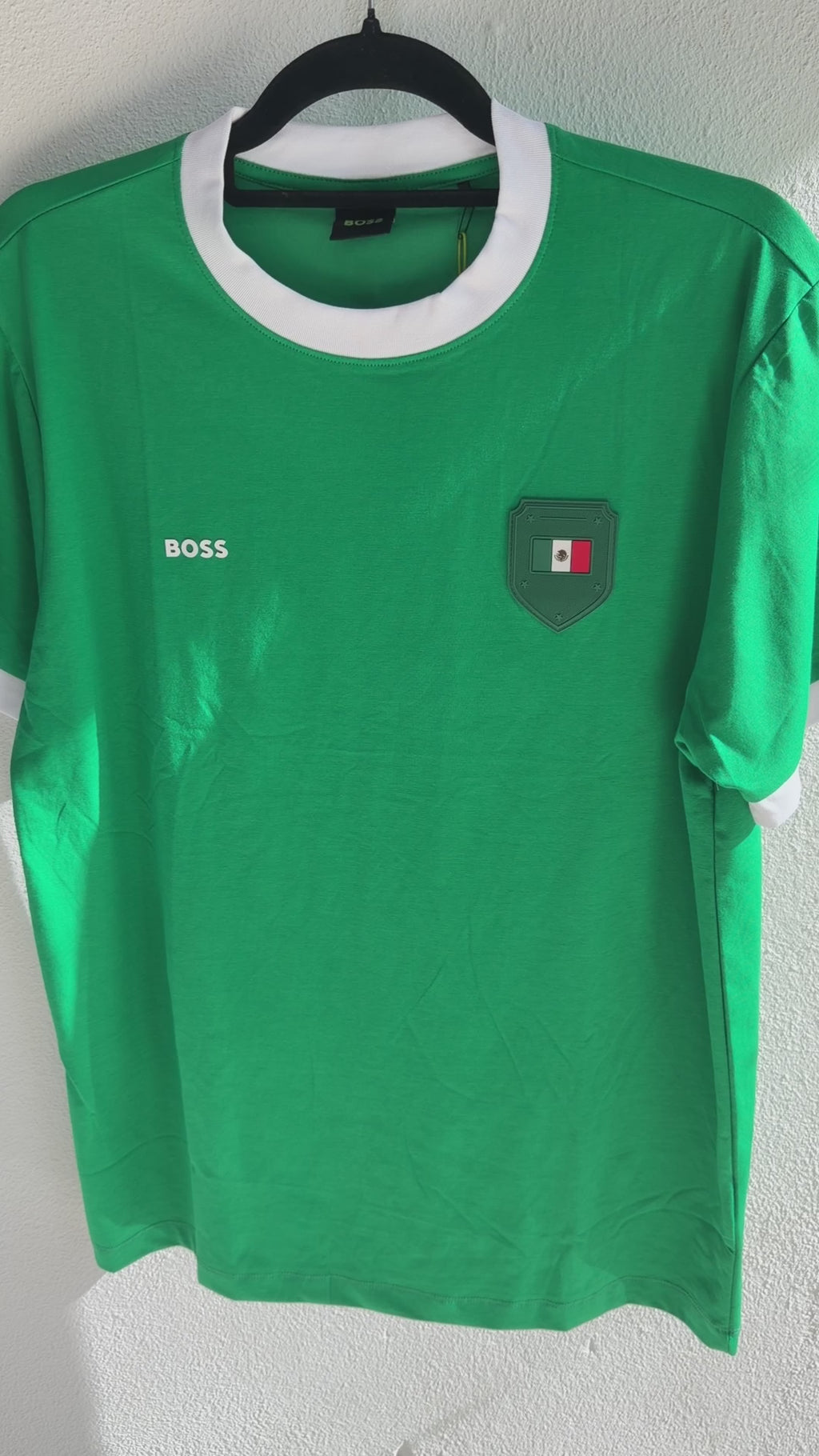Playera Boss Edición Limitada México Regular Fit Talla M